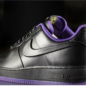 Kobe air Force 1 supreme low VT 10.5